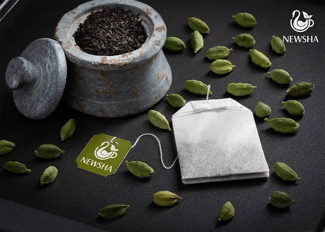 چای سیاه و هل